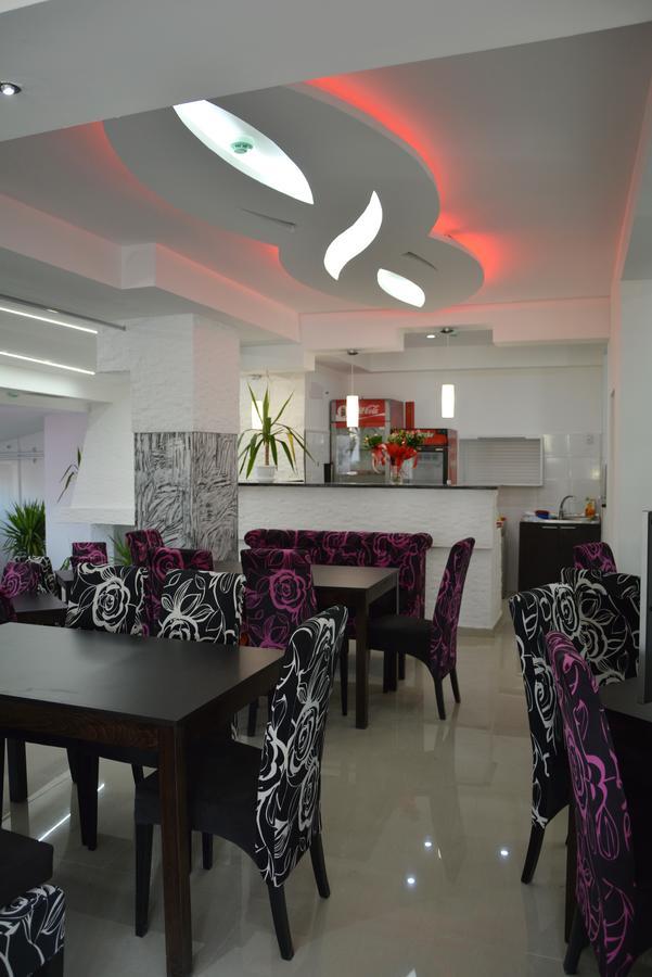 Prenociste Bojan 017 Bed & Breakfast Vranje Exterior photo