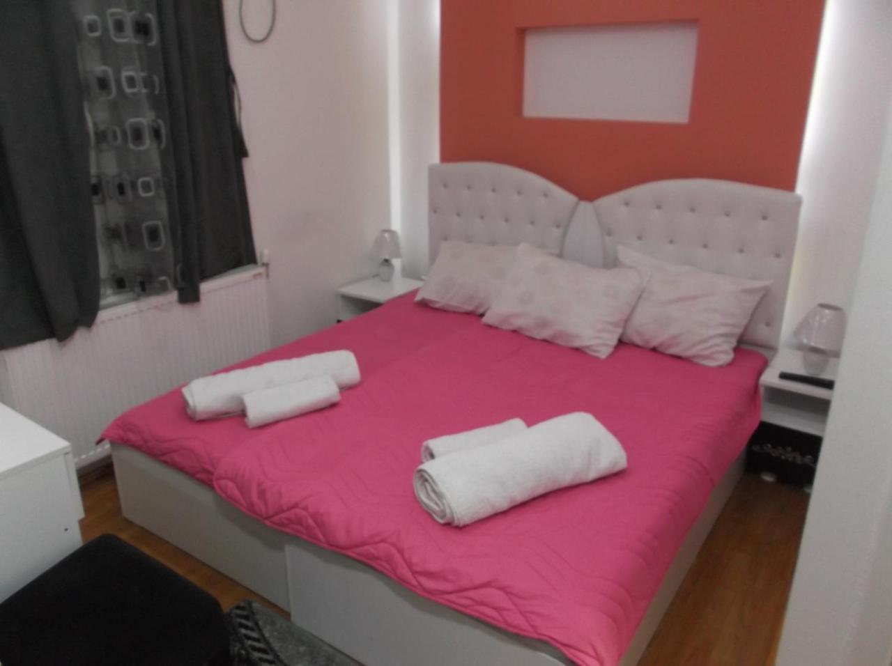 Prenociste Bojan 017 Bed & Breakfast Vranje Exterior photo