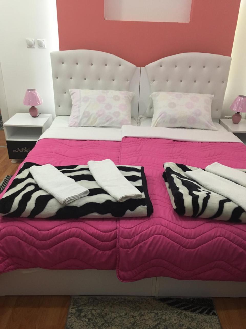 Prenociste Bojan 017 Bed & Breakfast Vranje Exterior photo