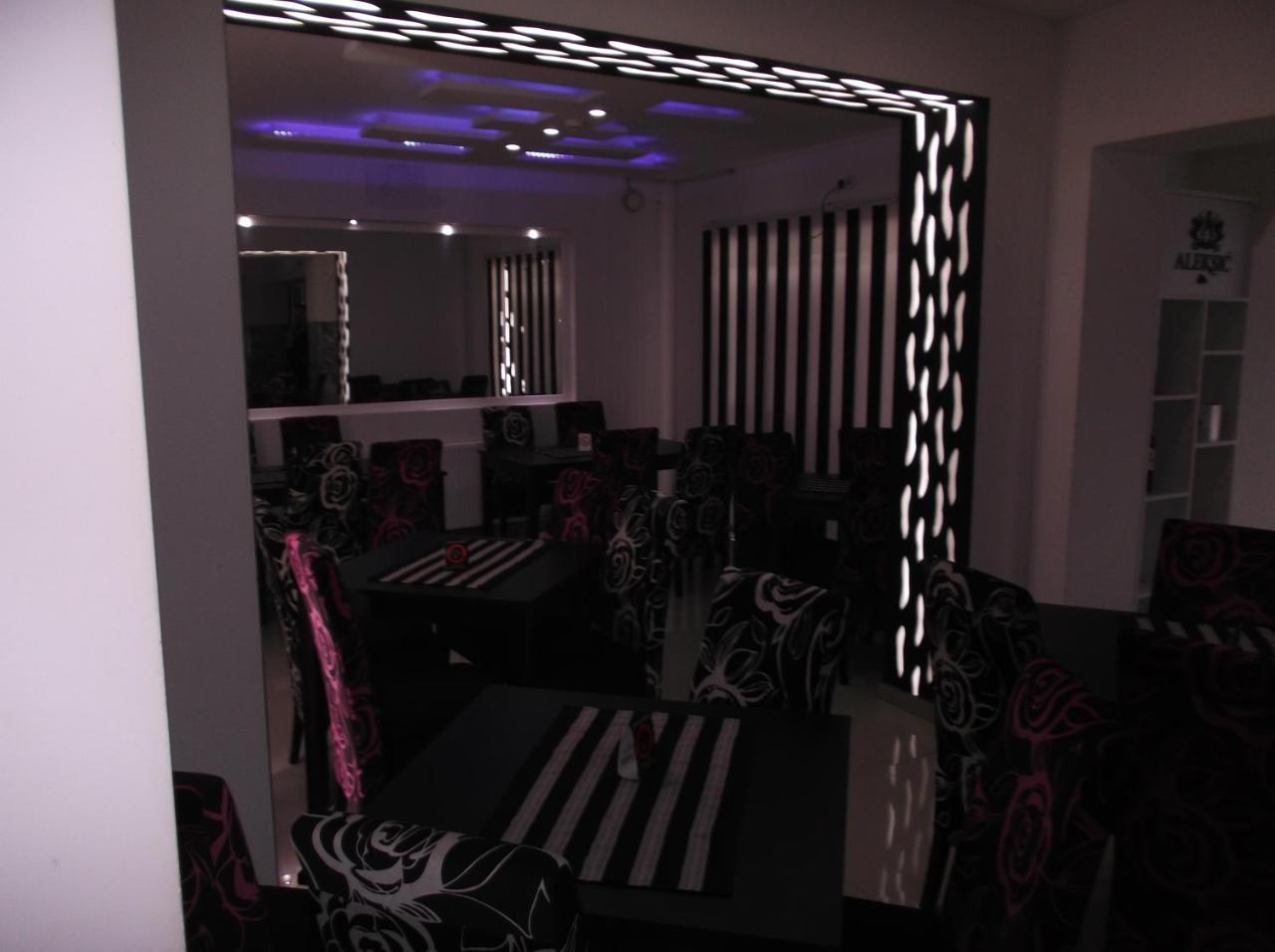 Prenociste Bojan 017 Bed & Breakfast Vranje Exterior photo